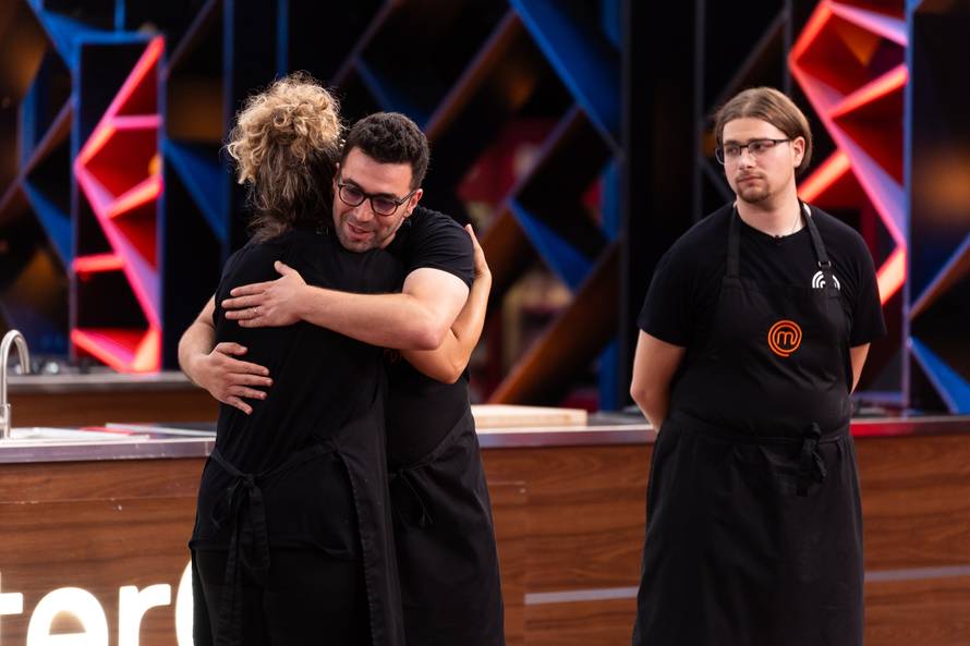 Elias napustio MasterChef nakon zahtjevnog stres testa