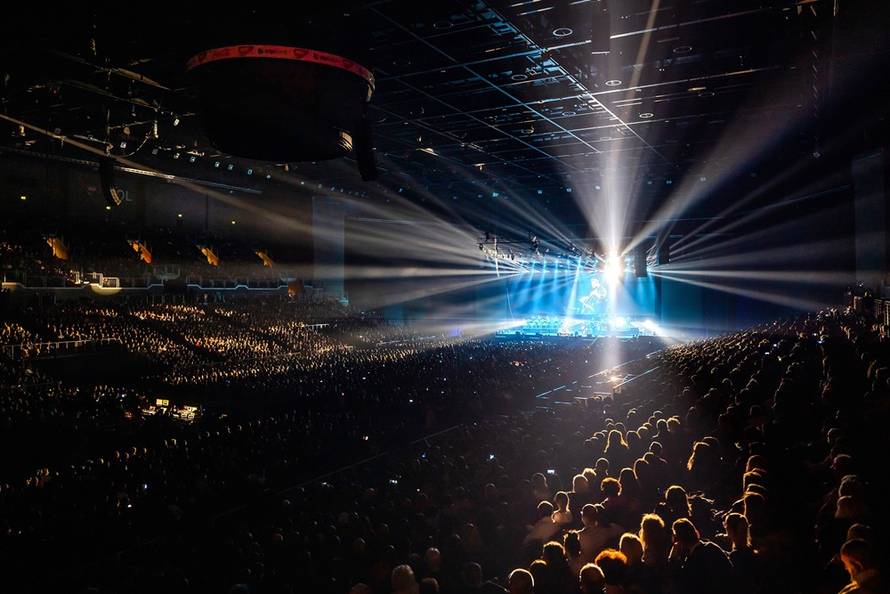 Hauser turnejom 'Rebel with a Cello' oduševljava Europu: Ide u Rim i Milano, a onda i u Zagreb