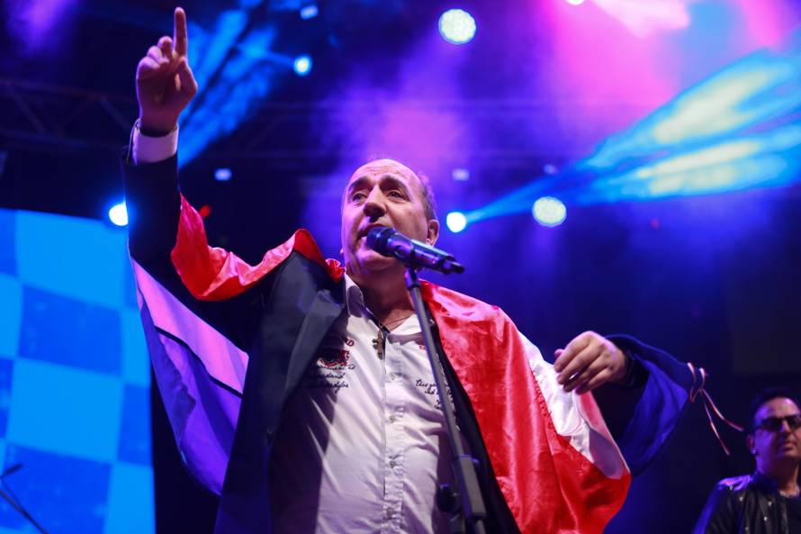 Frankfurt: Mladen GrdoviÄ nastupio u Fraport areni na Hrvatskoj noÄi