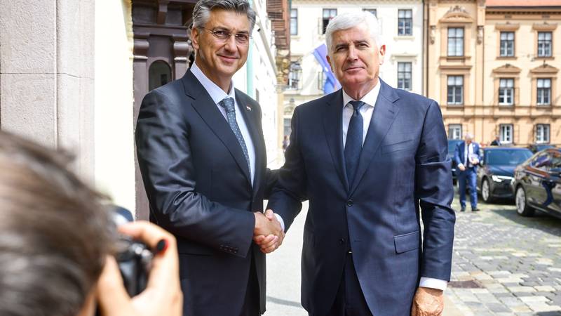 Plenković: Vlada RH nastavit će pružati snažnu potporu Hrvatima u BiH kroz ulaganja...