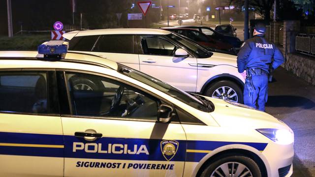 Pištoljem prijetio radnicama i ukrao novac iz banke u Zagrebu