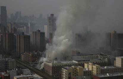 Eksplozija plina urušila dvije zgrade, poginule dvije žene 
