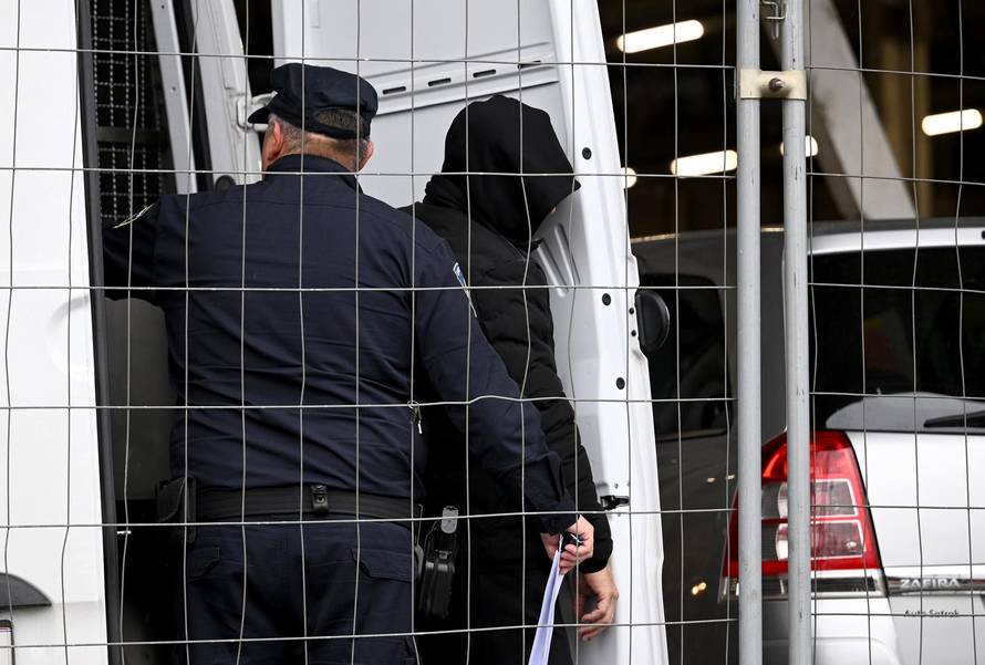 Zagreb: Privođenje uhićenih povezanih sa slučajem bolnice u Jankomiru