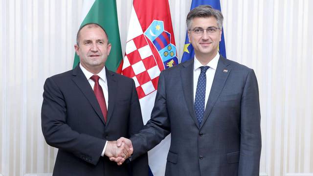 Zagreb: Andrej PlenkoviÃ¦ sastao se s bugarskim predsjednikom Rumenom Radevom