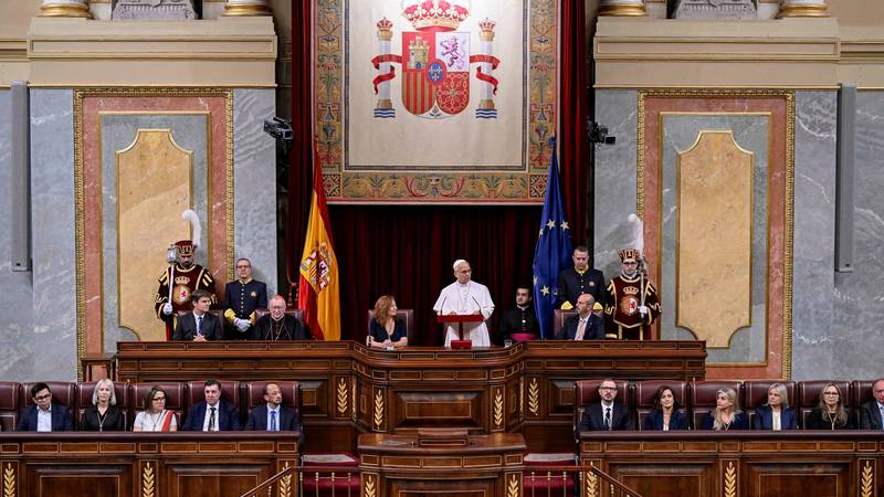 Papa Lav XIV. u španjolskom parlamentu: 'Svijet je u krizi'