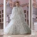 Fendi predlaže haljine nalik na mozaik, ukrašene 3D detaljima