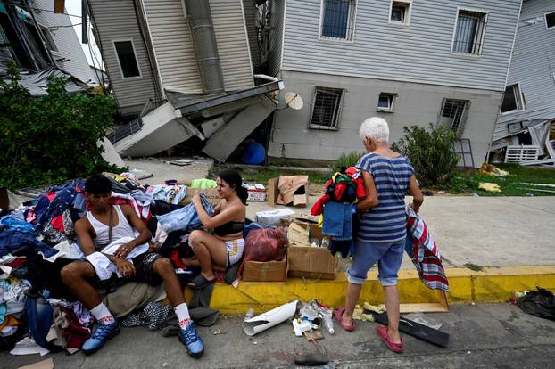 Aftermath of earthquakes in La Guaira