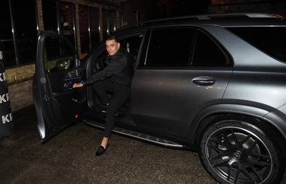 VIDEO Darko Lazić imao novu nesreću. Srpskog pjevača i ženu izvlačili su iz smrskanog auta!