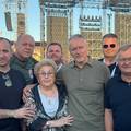 Thompson dobio poklone od predsjednice Udruge roditelja poginulih branitelja Zapre&scaron;i&cacute;a