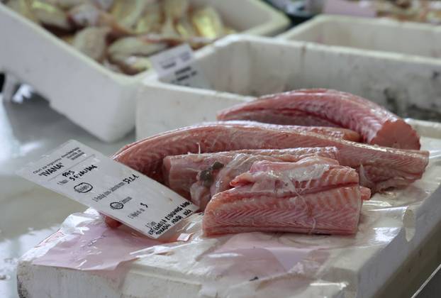 Šibenik: Ponuda na šibenskoj ribarnici