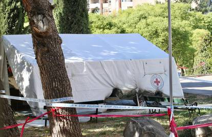 Planuo je šator Crvenog križa ispred Doma u Vukovarskoj