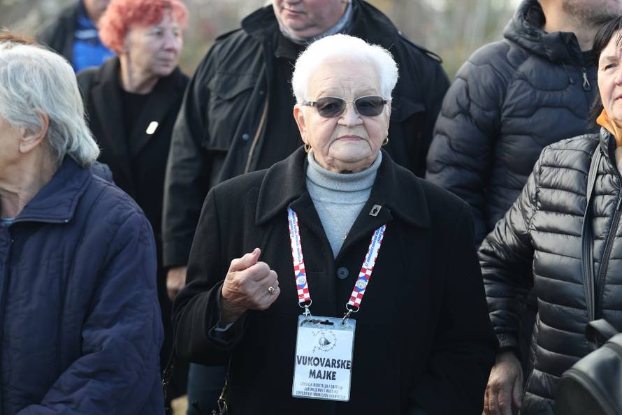 Vukovar: Žrtva Borovo naselje za domovinu