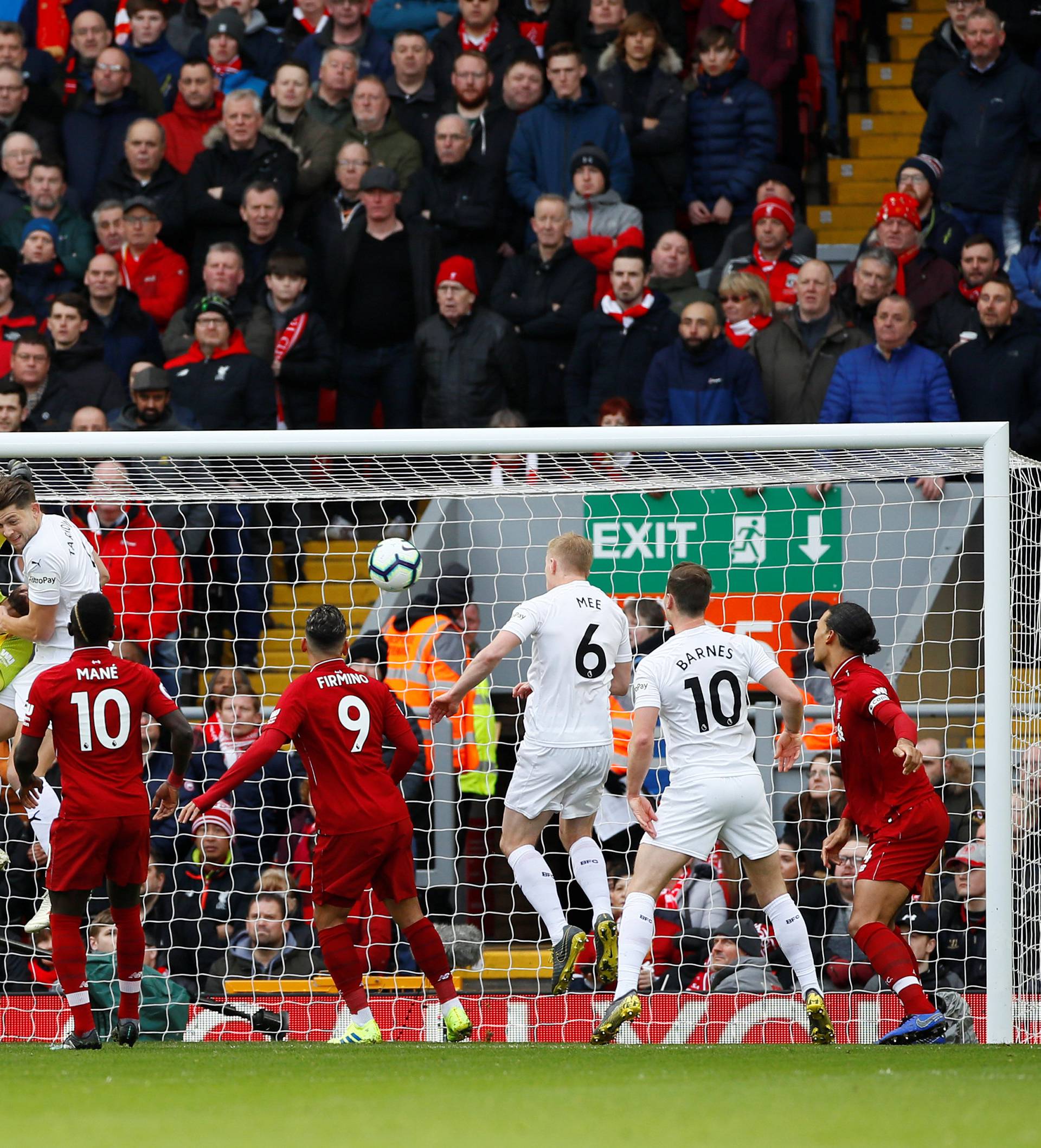 Premier League - Liverpool v Burnley