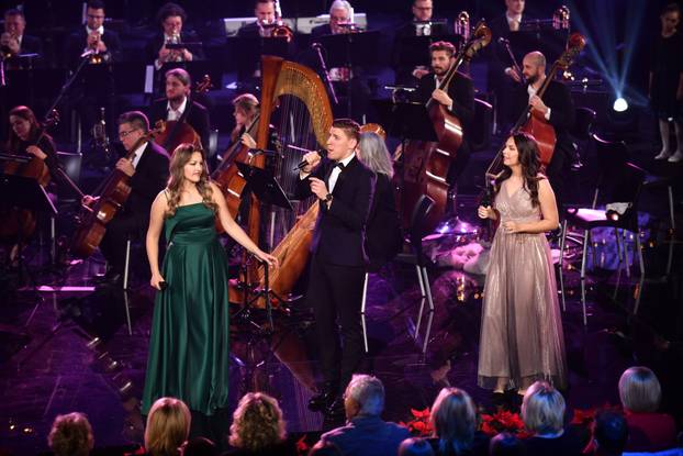 Zagreb: Održan tradicionalni koncert "Božić u Ciboni"