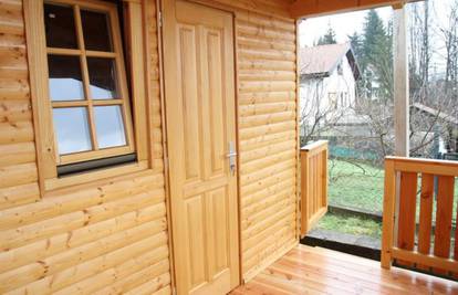 Šveđanin tri godine ne može prodati kuću zbog imena sela
