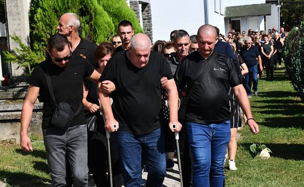 Nova Gradiška: Posljednji ispraćaj Davora Andročeca, bajkera koji je poginuo na motoru u BiH