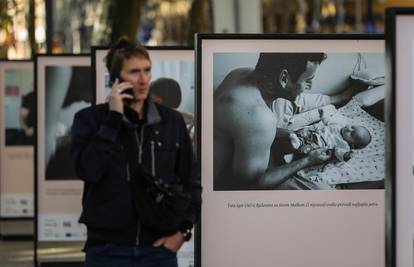 U Zagrebu otvorili simpatičnu izložbu: Fotografije brižnih očeva okupirale su Zrinjevac