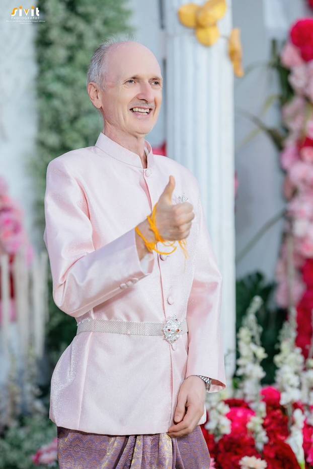 EKSKLUZIVNO Ovako je izgledala svadba Hrvata i 49 godina mlađe Kambodžanke