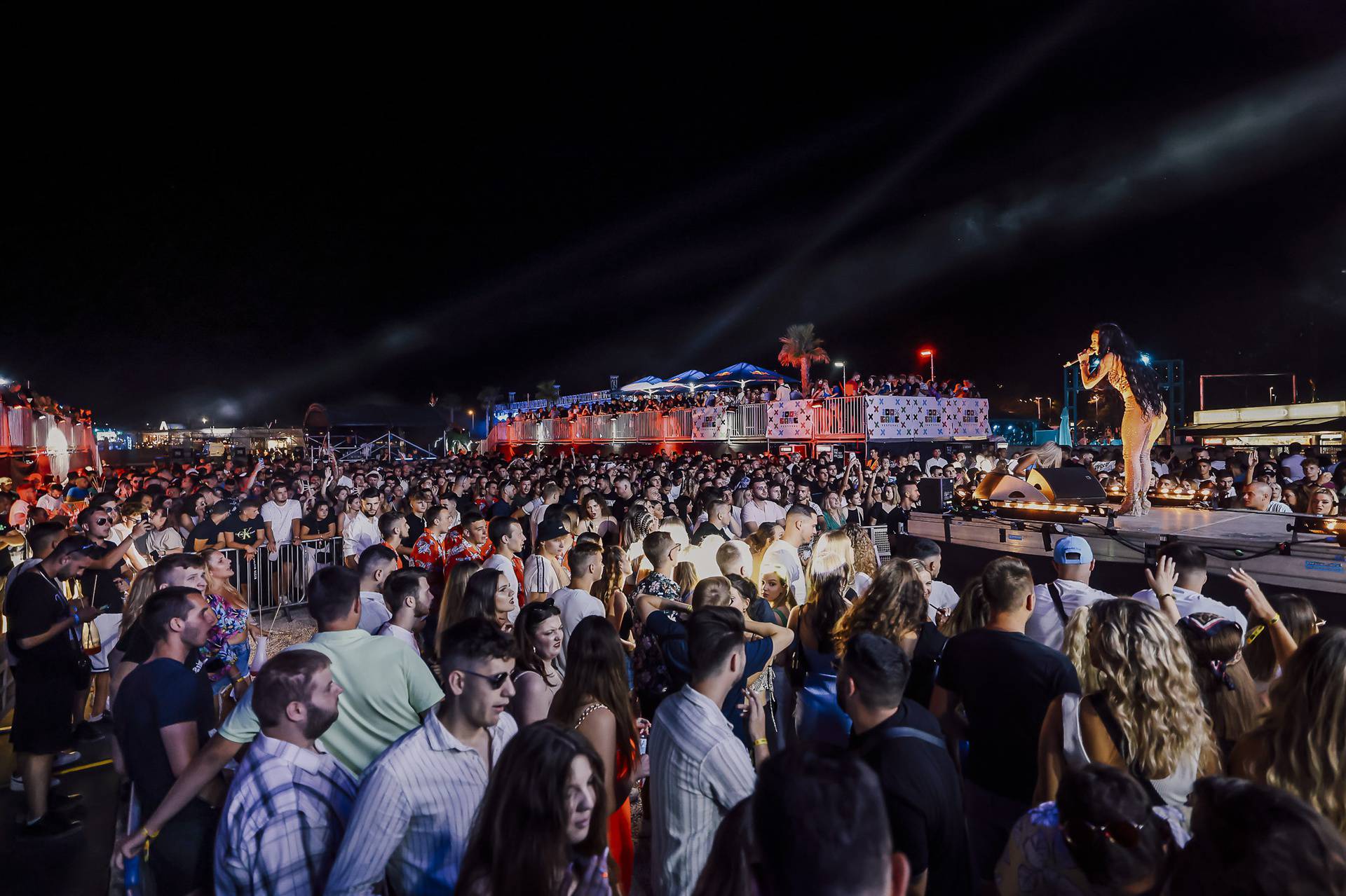 Euforija na Zrću zbog festivala, u subotu stižu Rasta, Senidah...