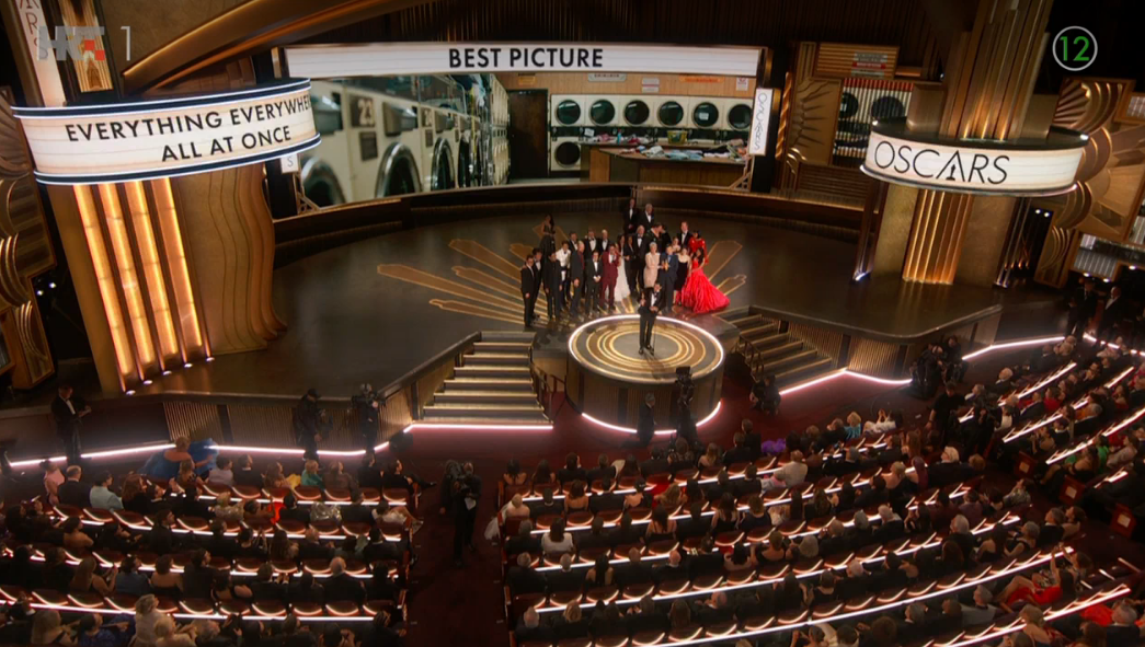 'Sve u isto vrijeme' dominirao s čak 7 osvojenih Oscara, a četiri pripala 'Na Zapadu ništa novo'