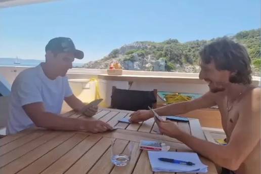 FOTO Superjahta na kojoj ljetuje Luka Modrić: Stoji 160.000 eura na tjedan i može primiti 12 ljudi