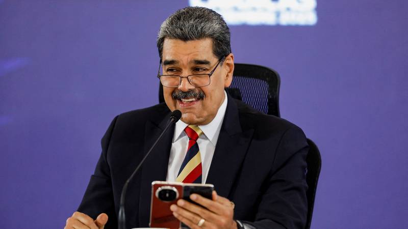 Maduro se hvali Huaweijem koji je dobio od Kineza: Ni gringosi ga ne mogu hakirati