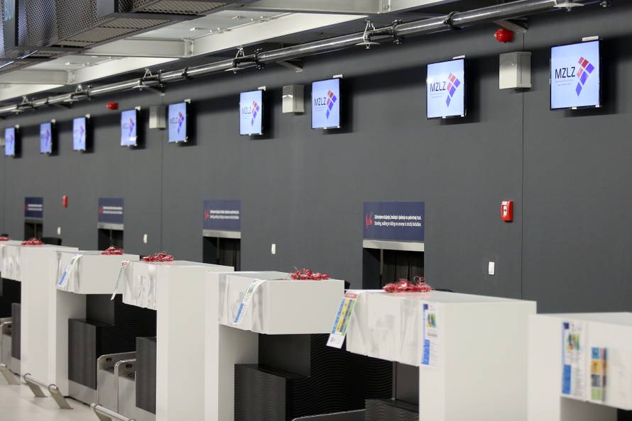 'Tuđman' primio prve putnike: Evo kakvi su njihovi dojmovi...