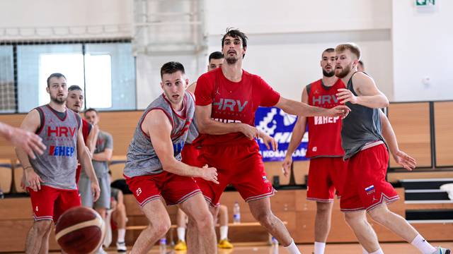 Zagreb: Hrvatski košarkaši odradili trening uoči odlaska na Olimpijski pretkvalifikacijski turnir