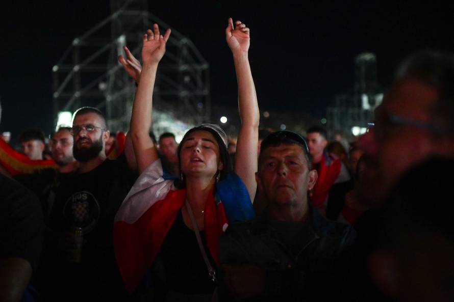 Obožavatelji na velikom koncertu Marka Perkovića Thompsona u Sinju