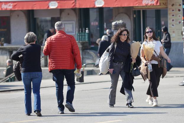 Zagreb: Sunčana nedjelja u centru grada