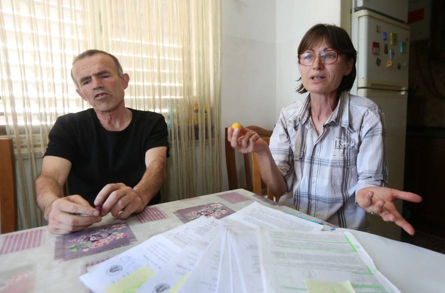 'Treba nam lijek odmah! Naša Petra ne može čekati ni dan...'