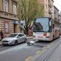 FOTO Sudar autobusa i tramvaja  u Ilici. Promet je prekinut!