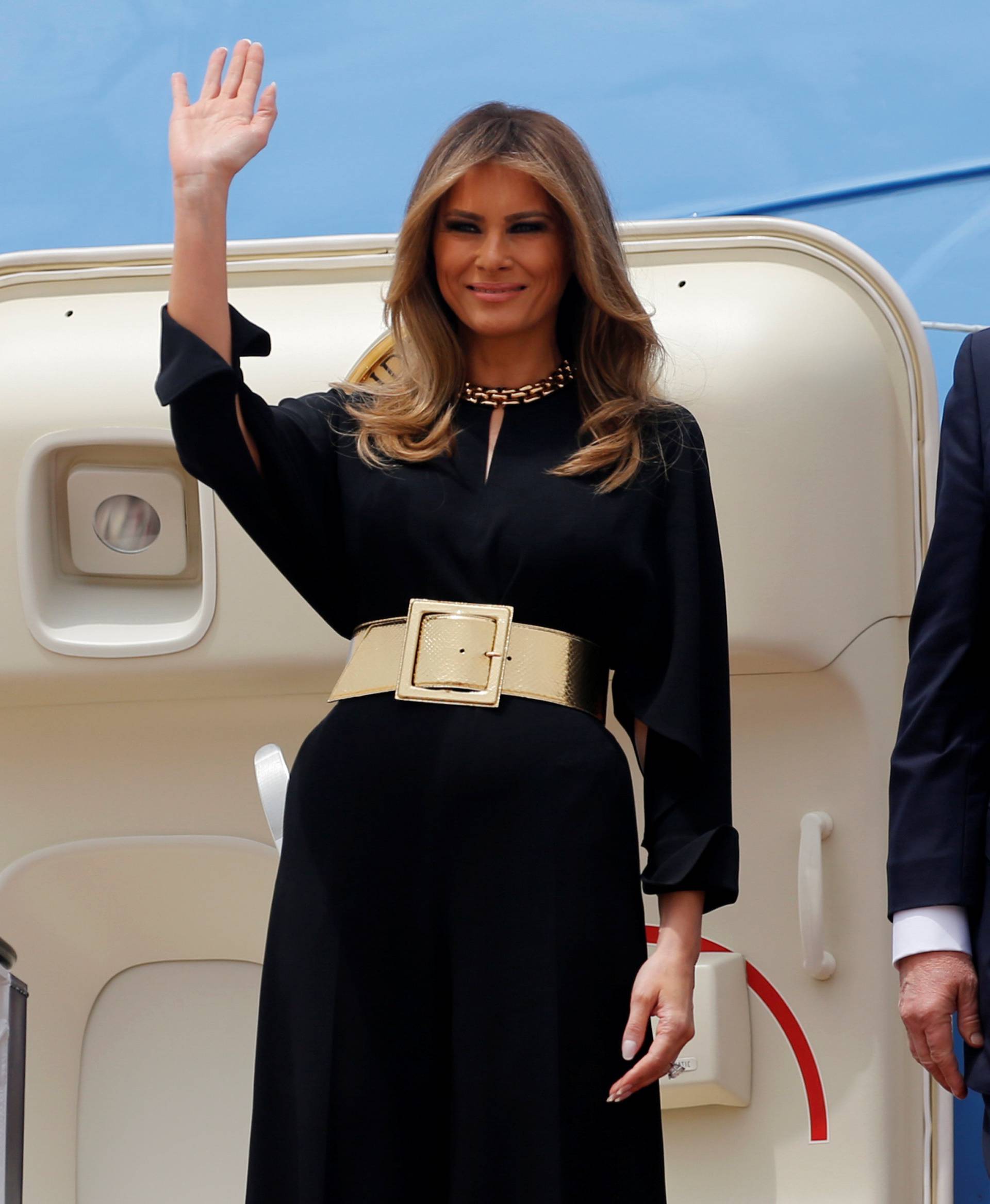 Trump and the first lady arrive aboard Air Force One at King Khalid Airport in Riyadh