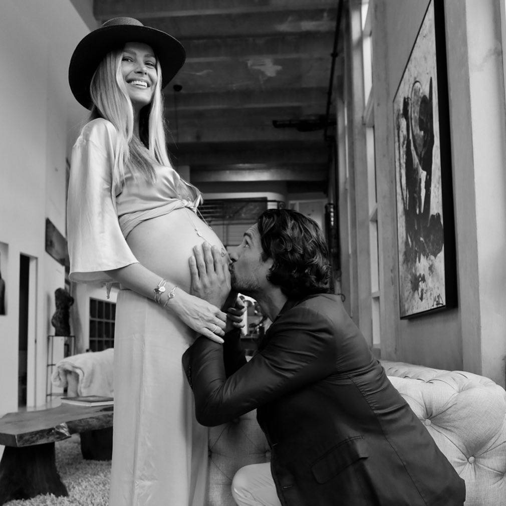 Šest tjedana ranije: Manekenka Petra Nemcova (40) rodila sina