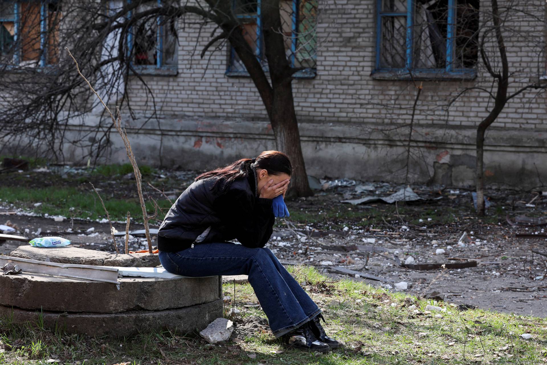 Aftermath of deadly shelling in Sloviansk