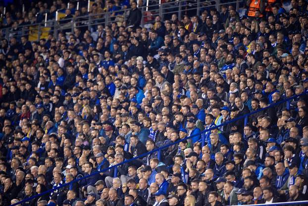 Zagreb: Navijači na utakmici 1. kola Europske lige između Dinama i Fenerbahcea