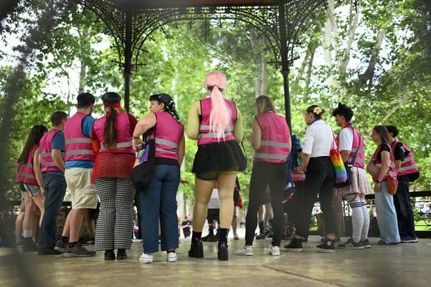 Zagreb: 25. Povorka ponosa LGBTIQ zajednice "Korak po korak, iskorak!"