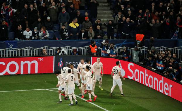 Champions League - Round of 16 Second Leg - Paris St Germain v Manchester United