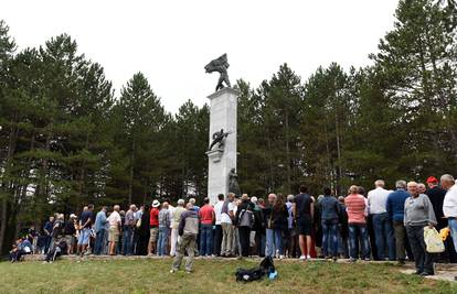 U Srbu obilježen Dan ustanka: A-HSP je najavio kontra-skup