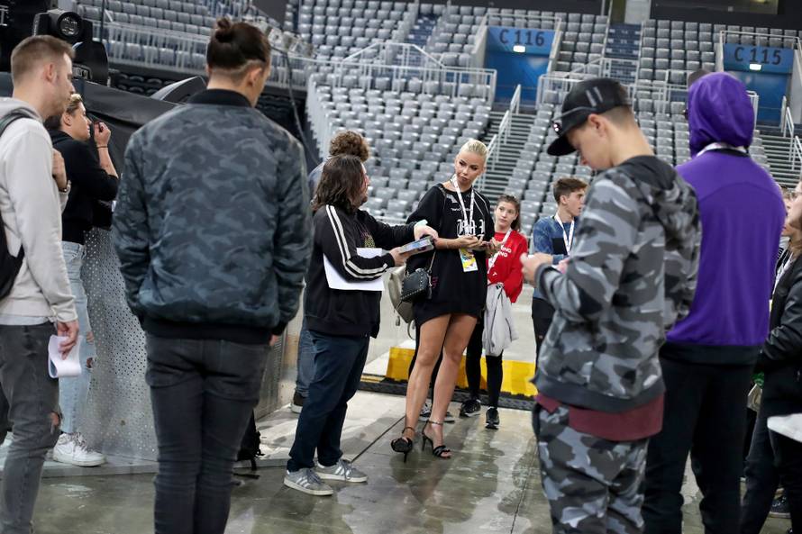 Zadnje pripreme za spektakl: U Arenu stigle YouTube zvijezde