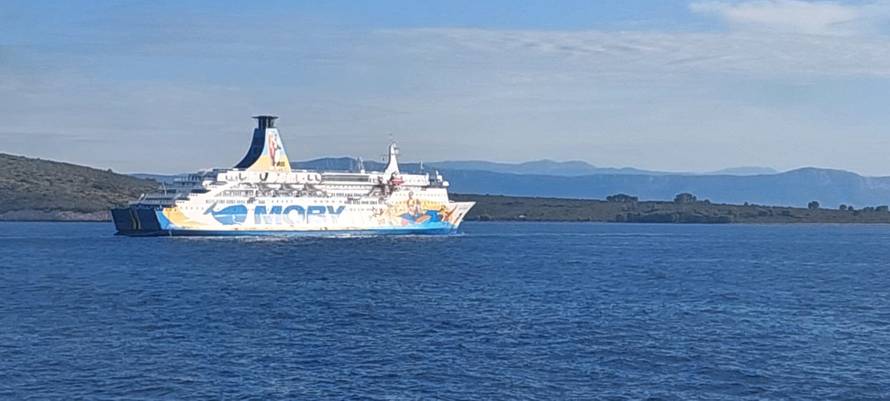 VIDEO Moby Drea stiže u Split: Stari trajekt možda ipak neće završiti u turskom rezalištu?