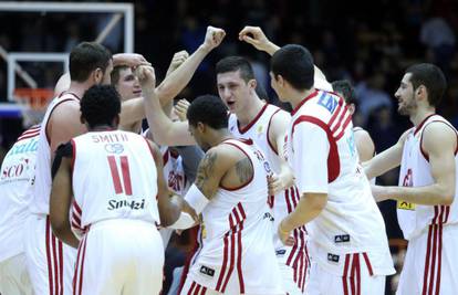 Nolan Smith sa zvukom sirene zabio tricu za hrvatski finale!