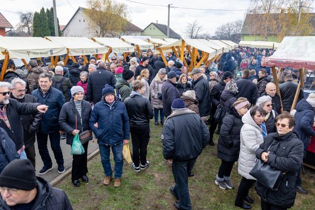 Održava se Zimski vašar i Čvarakfest u Karancu