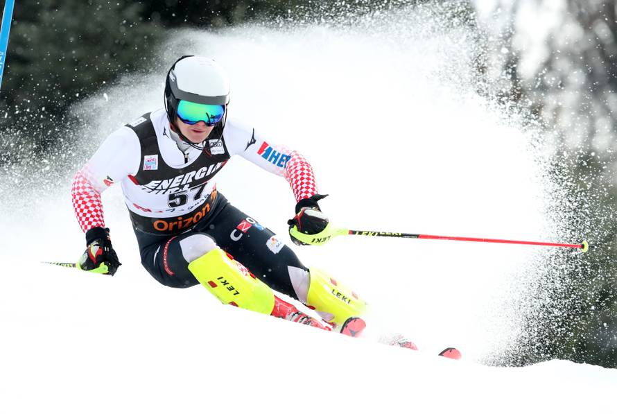 Zagreb: Hrvatski skijaÅ¡i u prvoj voÅ¾nji muÅ¡kog slaloma Snow Queen Trophy 2019.