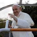 Papa Franjo je osudio kulturu klanova, privilegija i korupcije