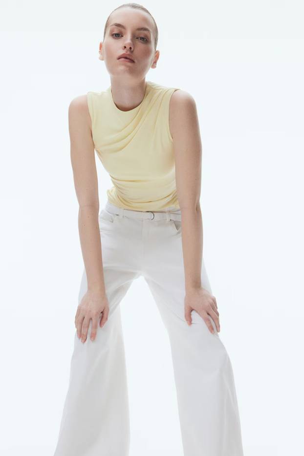 Najljepši komadi ovog proljeća su u maslac žutoj nijansi: Izdvojili smo 20 modnih ulova