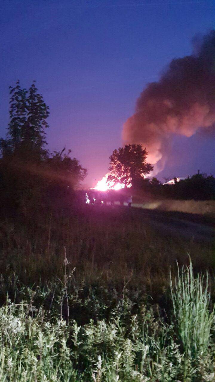 144 vatrogasca borilo se s požarom: 'Gori planina smeća'