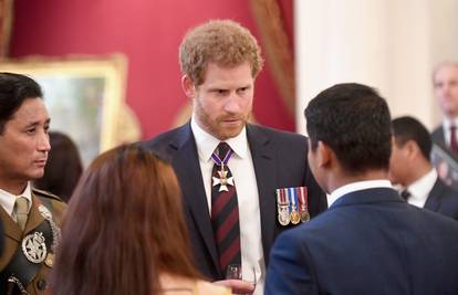Princ Harry: Osjećao sam da želim van iz kraljevske obitelji