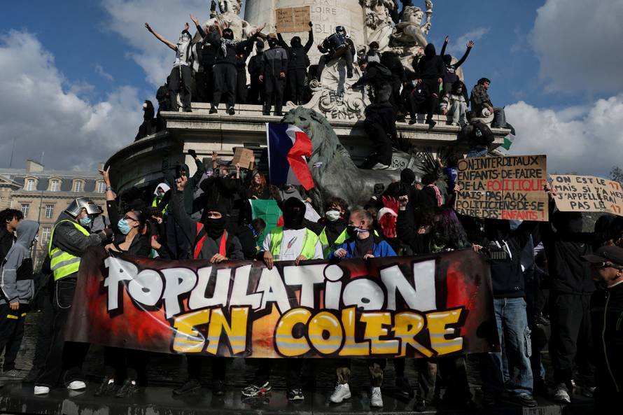 Nationwide protests in France against the cost of living