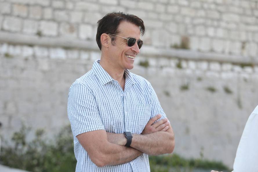 Gorana Višnjića iz Hollywooda potjerao štrajk, stigao u rodni Šibenik: 'Iskoristit ću vrijeme...'